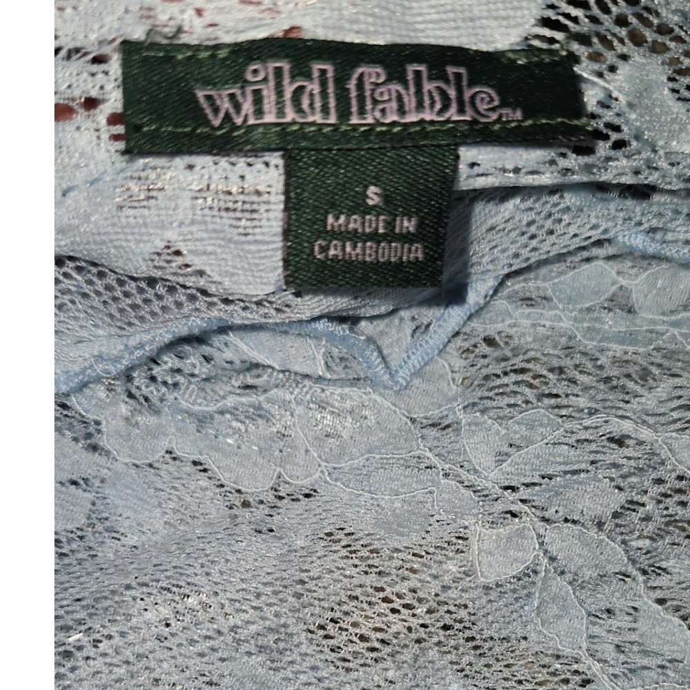 Wild Fable Light Blue Floral Lace Sequin‎ Mock Neck Long Sleeve Sheer Top Small - Picture 3 of 3